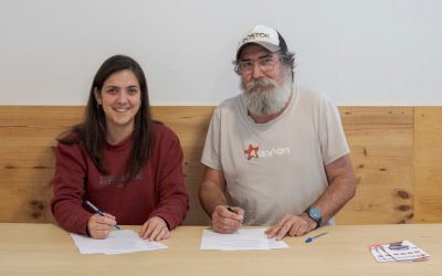 IZARKOM ETA EUSKAL HERRIAN EUSKARAZ, ELKARREKIN BIDEA EGINEZ